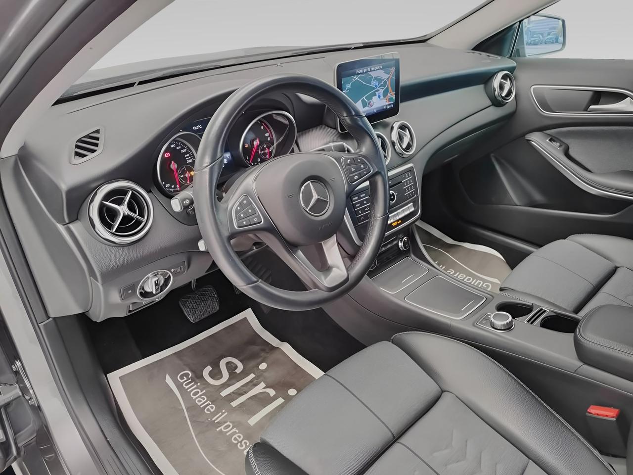 Mercedes-Benz GLA-X156 2017 - GLA 200 d Business auto