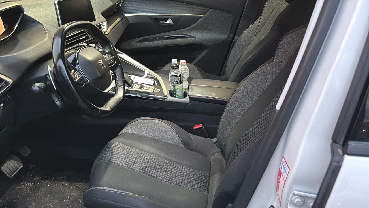 Peugeot 3008 1.5 BlueHDi 130 S&S EAT8 Allure