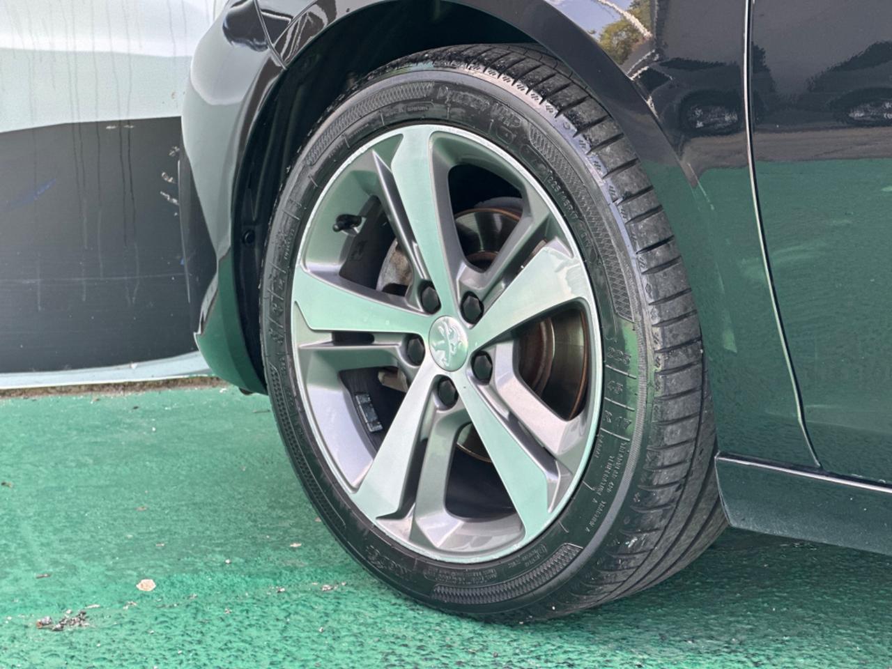 Peugeot 308 1.5 BlueHDI 130cv Allure 2019