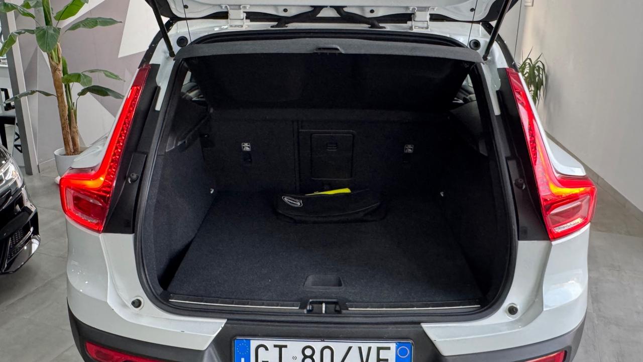 Volvo XC40 2.0 190 CvD4 AWD Geartronic R-design