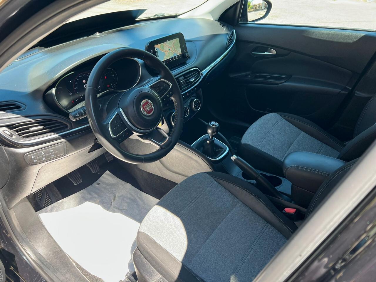Fiat Tipo 1.6 Mjt S&S 5 porte Cross COKCPIT LED