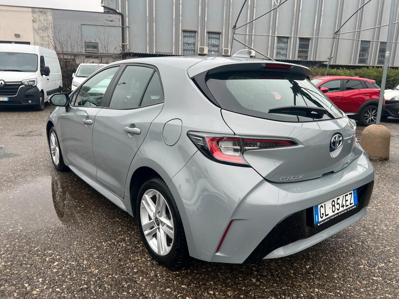 Toyota Corolla 1.8 Hybrid Business cvt