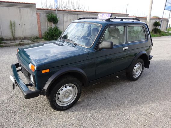 LADA Niva Niva 1.7 MPi Dual fuel GPL