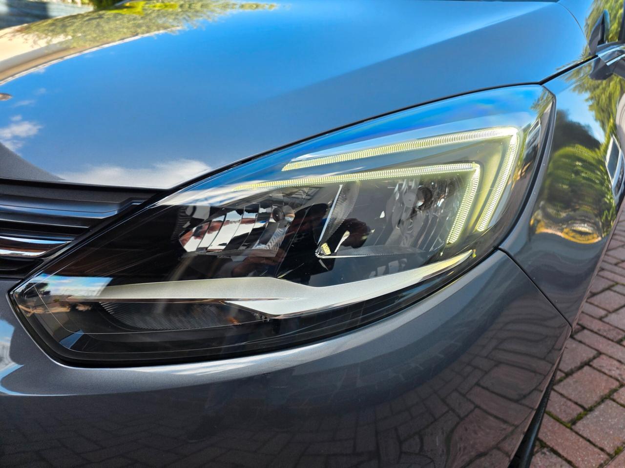 Opel Zafira 1.6ECO FUEL TOURER