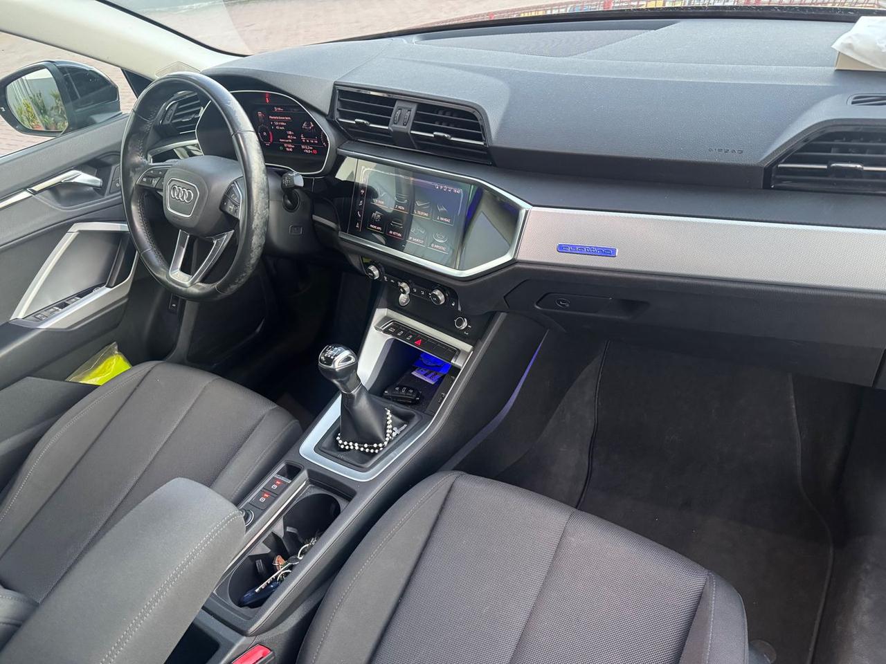 Audi Q3 Business Advanced 2.0 35 TDI  #10142