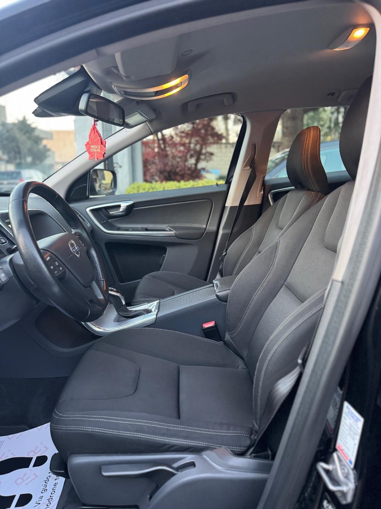 Volvo XC 60 XC60 D3 Geartronic Summum