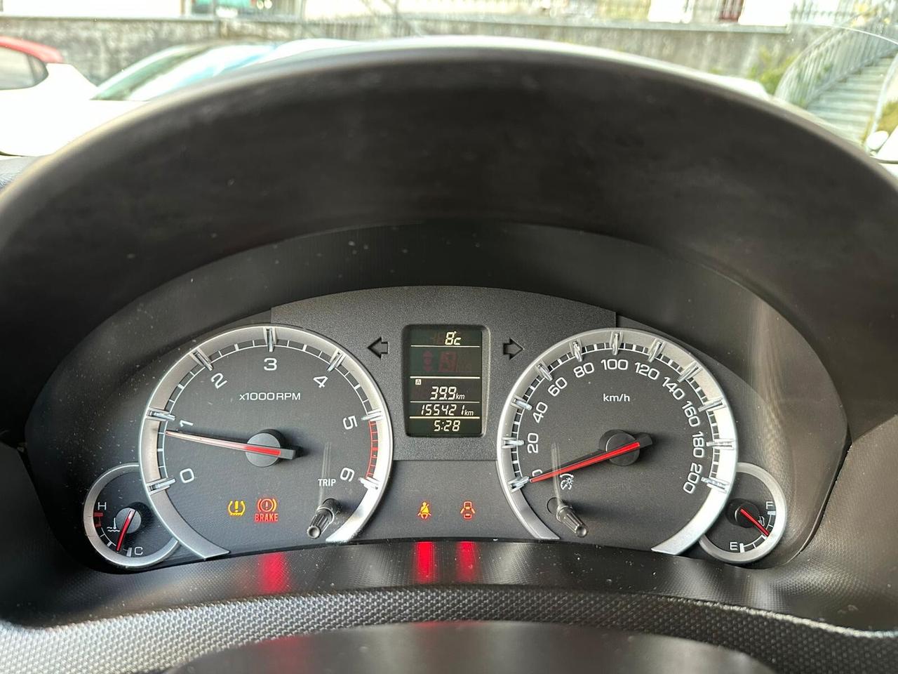 Suzuki Swift 1.3 DDiS 5 porte B-Top Bi-Color