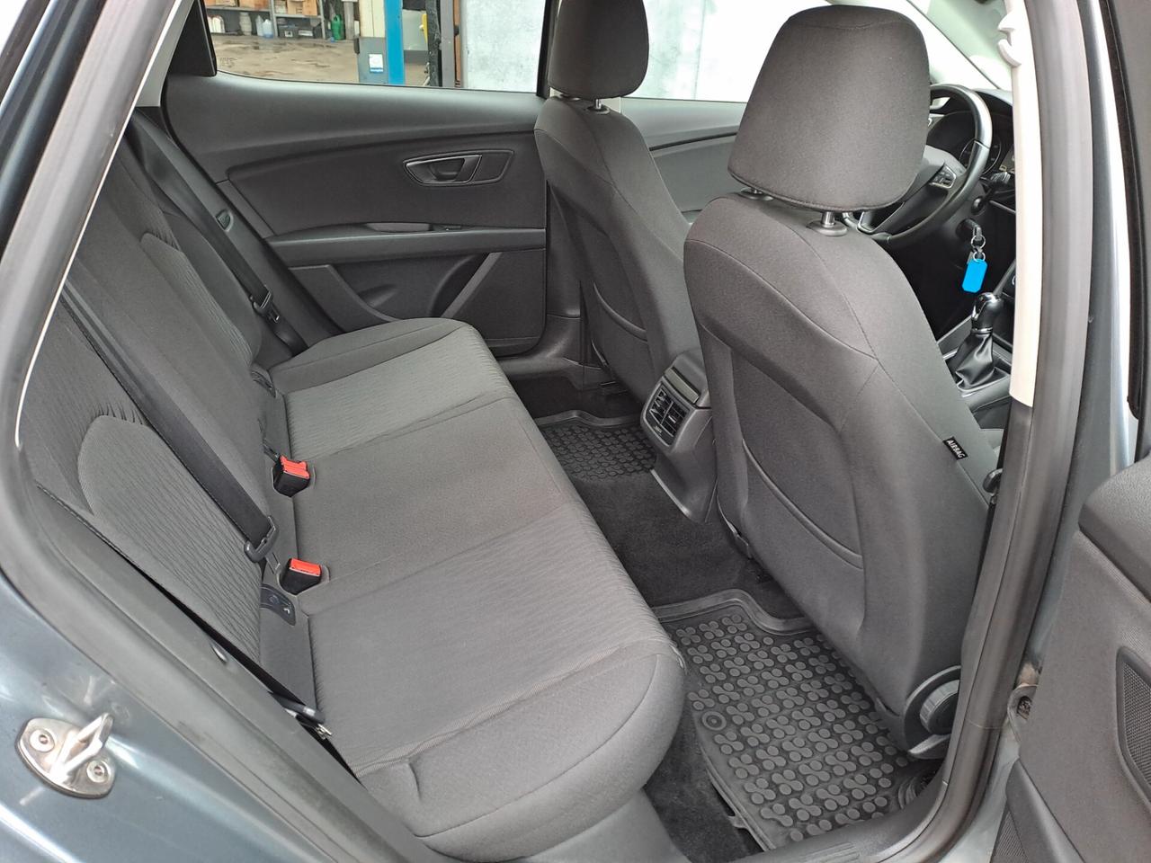 SEAT LEON 1.6 TDI 110CV EURO6 - OK NEOPATENTATI