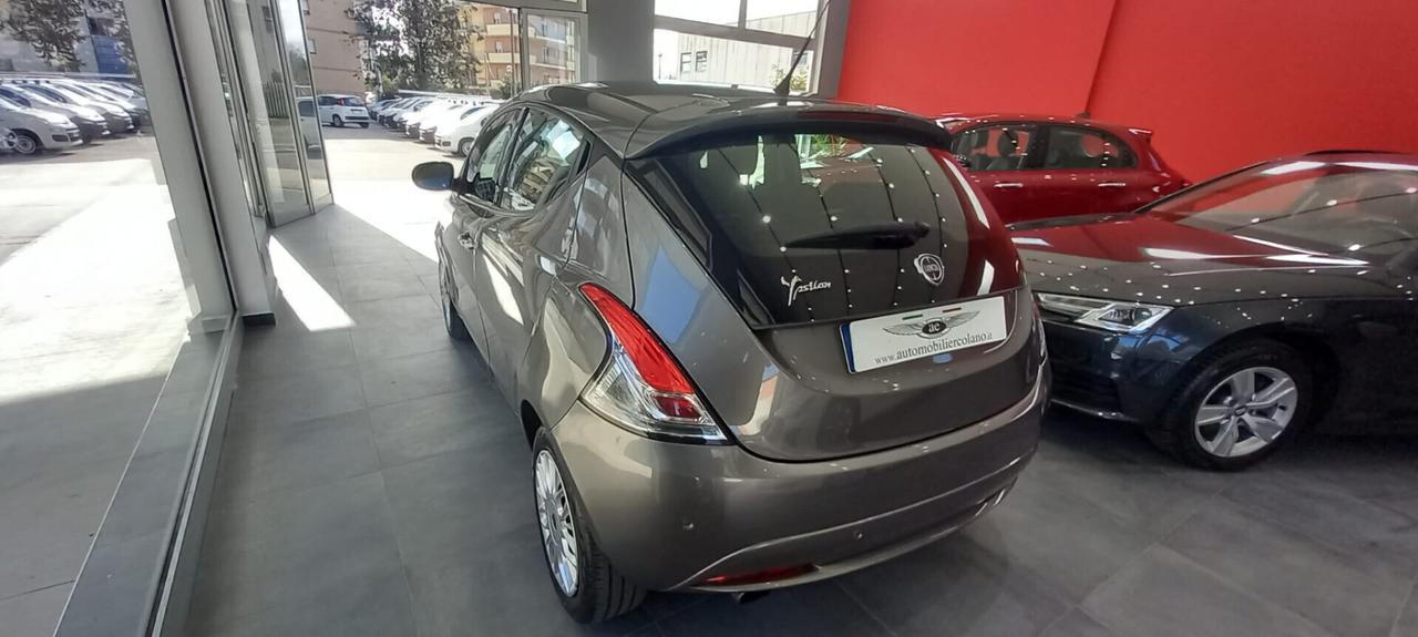 Lancia Ypsilon 1.2 69 CV 5 porte Gold