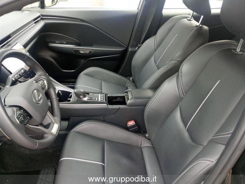 Lexus LBX 1.5 hybrid Relax 4wd