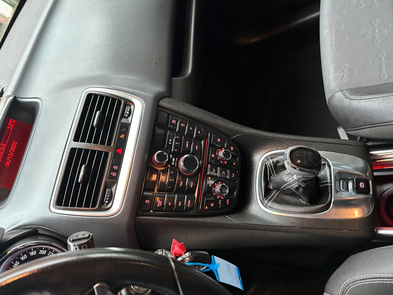 Opel Meriva 1.7 CDTI 110CV (12 RATE)