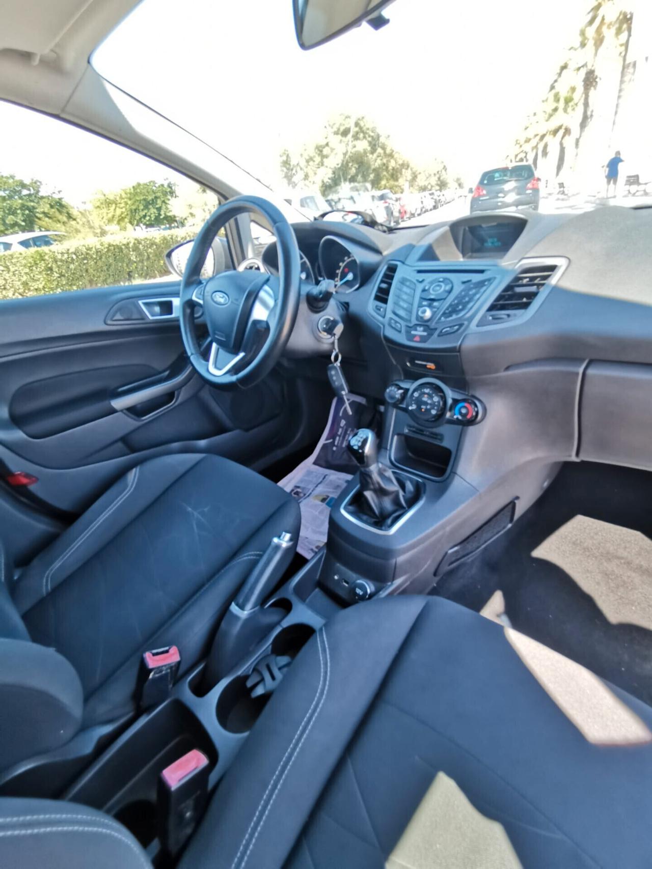 Ford Fiesta 1.5 TDCi 75CV 5P. Titanium 2015