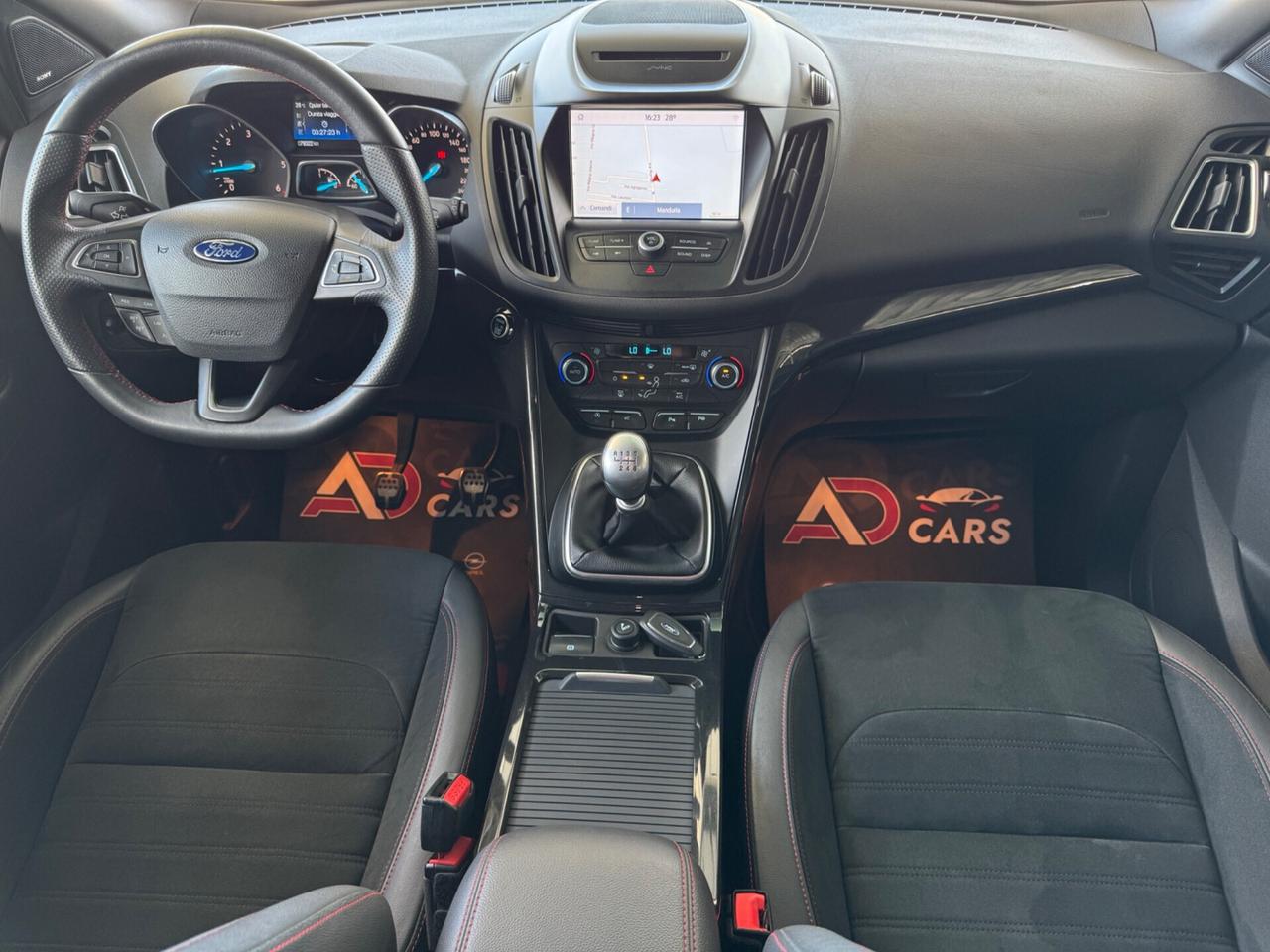 Ford Kuga 2.0 TDCI 120 CV S&S 2WD Powershift ST-Line