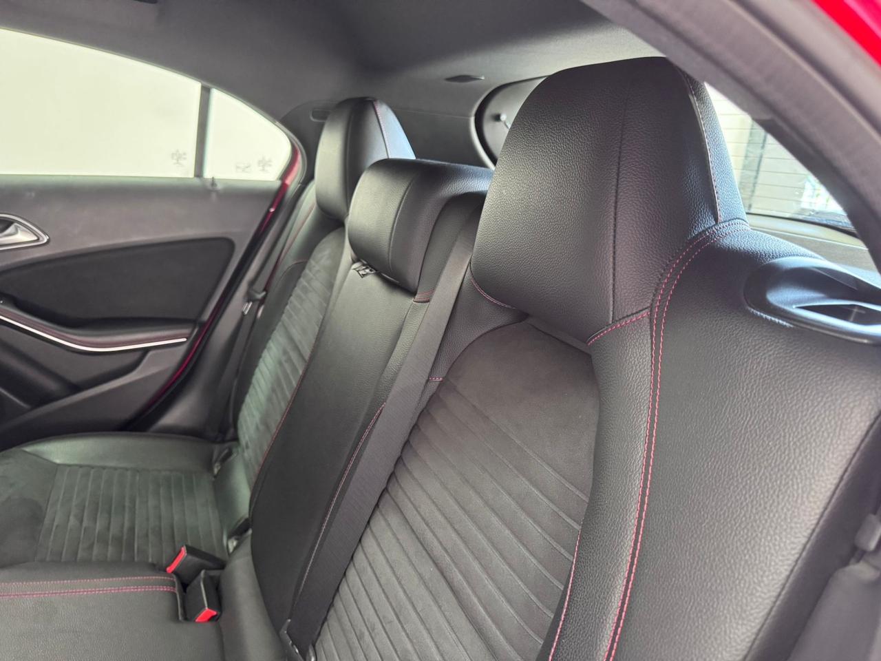 Mercedes-benz A 180 d Premium-AMG-GARANTITA-2015