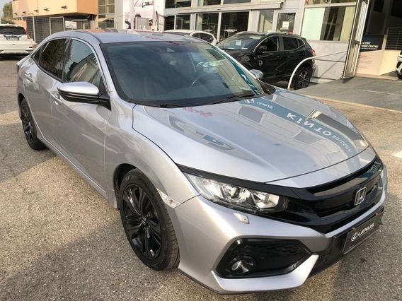 Honda Civic 1.6 5 porte Elegance Navi