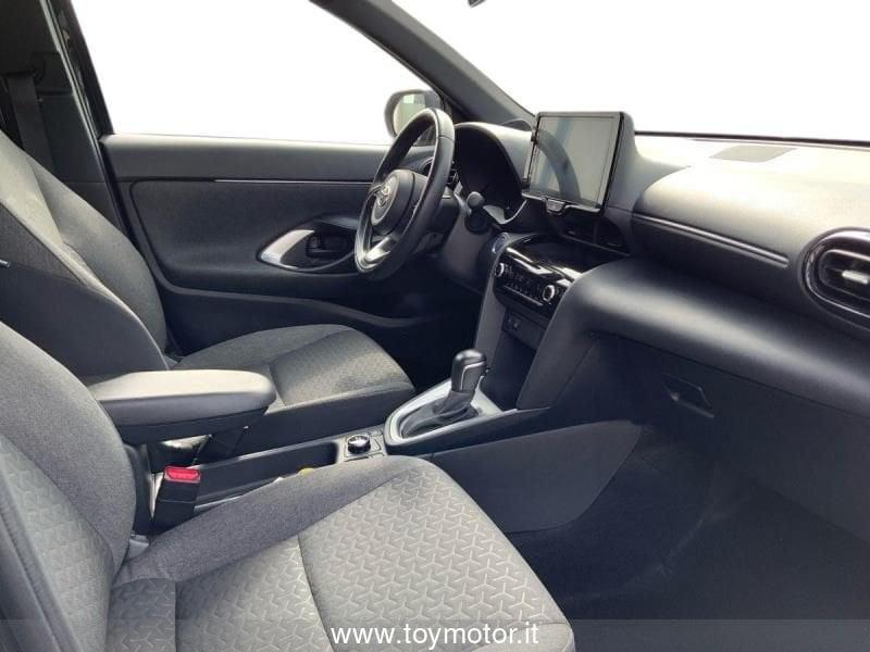 Toyota Yaris Cross 1.5 Hybrid 5p. E-CVT AWD-i Trend