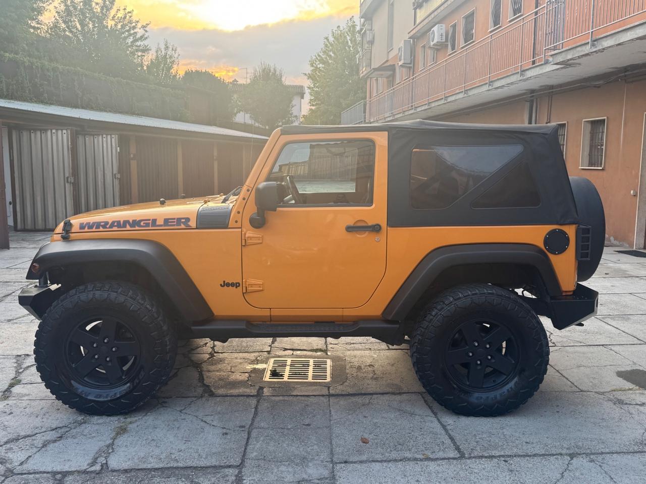 Jeep Wrangler 2.8 CRD DPF Sahara Auto