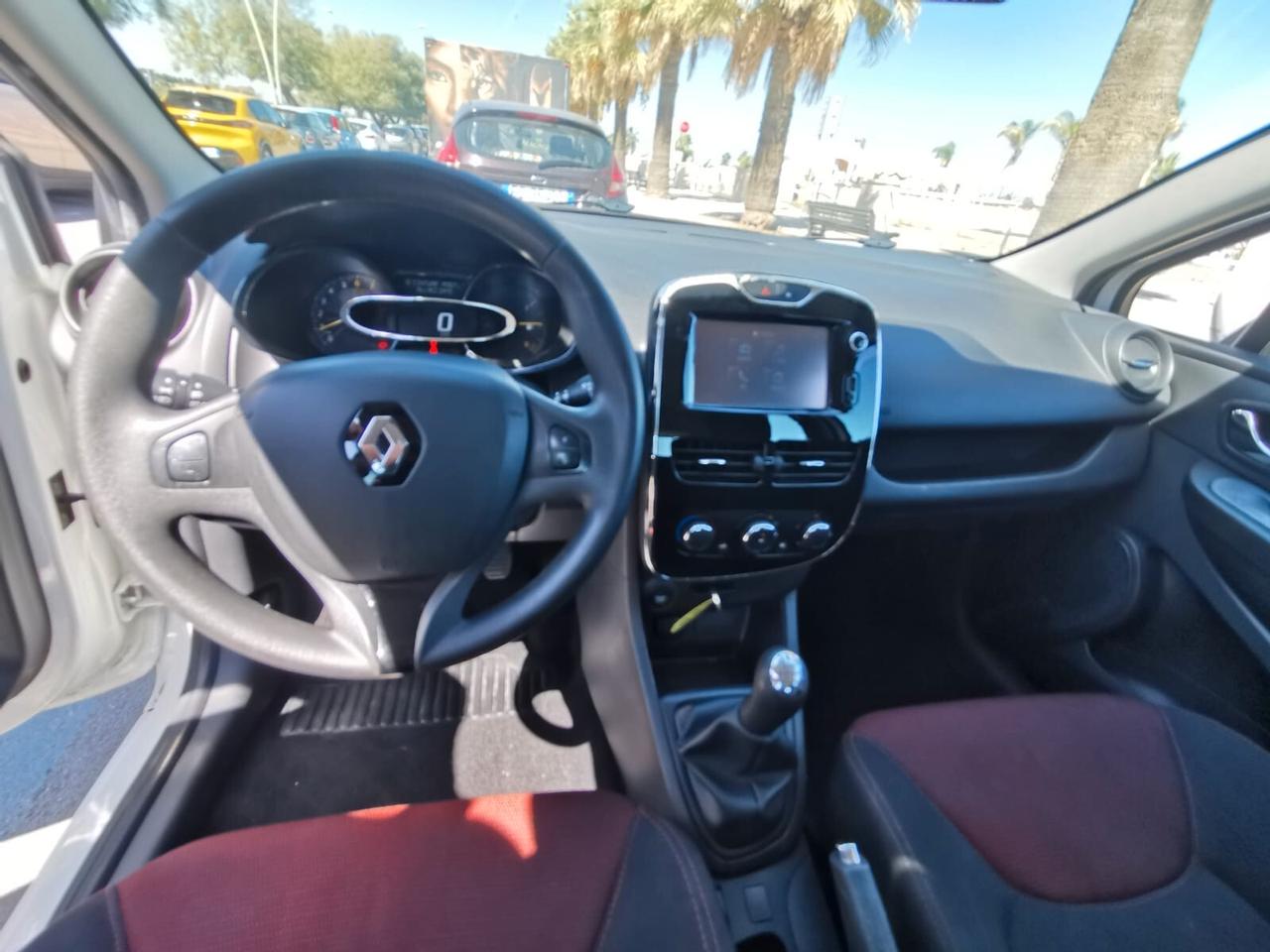 Renault Clio 1.2 75CV 5 porte Life 2016
