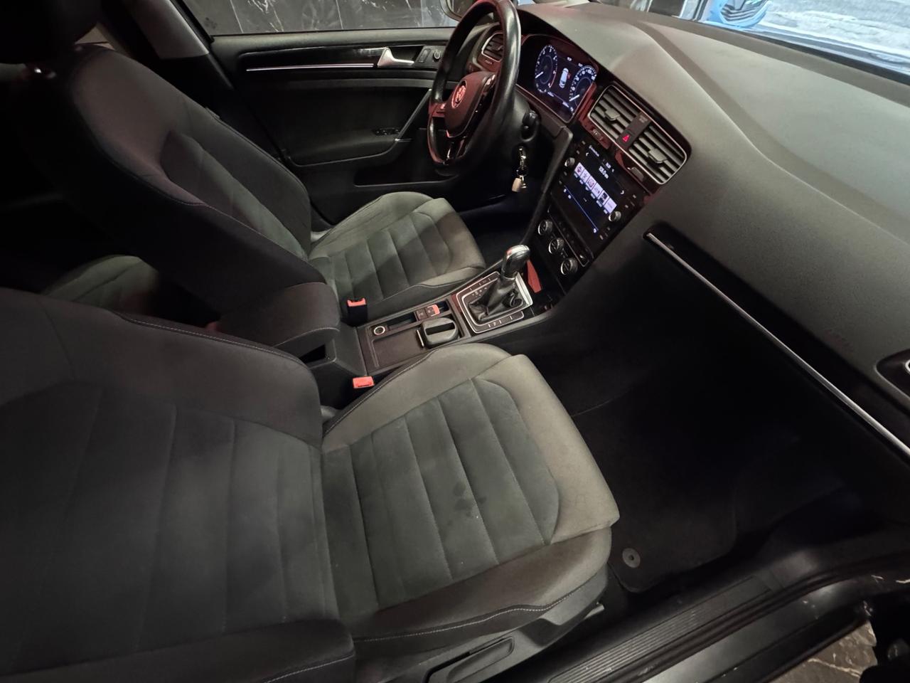 Volkswagen Golf GTD 2.0 TDI DSG 5p. BlueMotion Technology