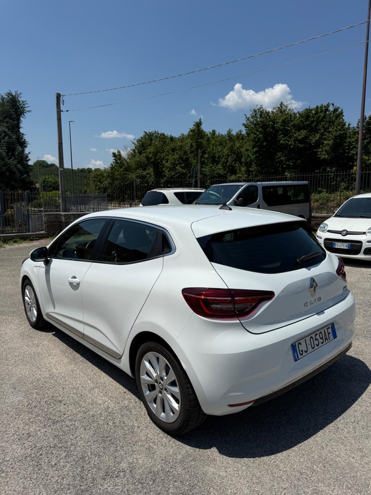Renault Clio Full Hybrid E-Tech 140 CV 5 porte Intens