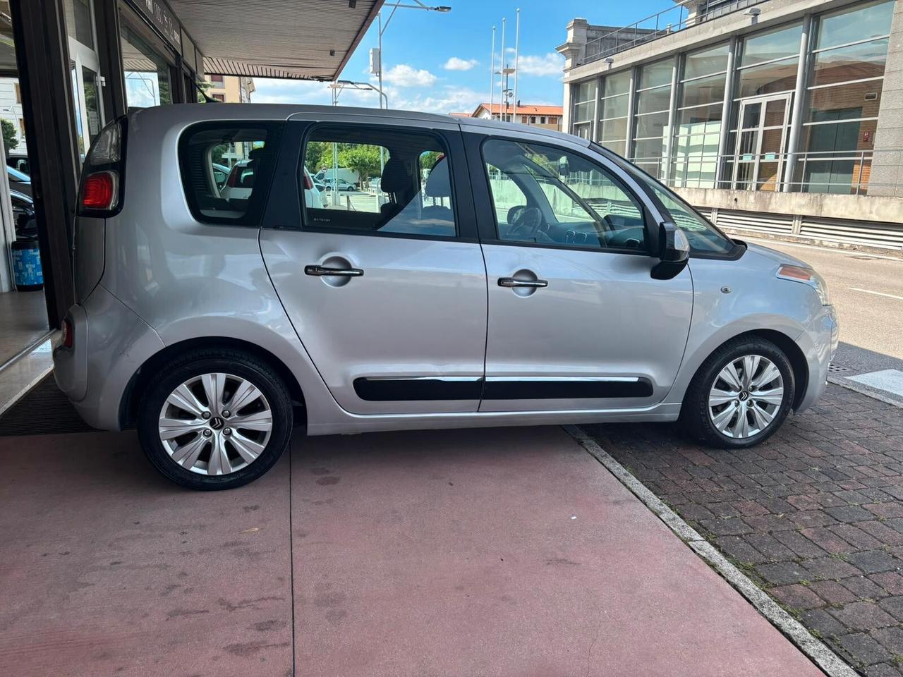 Citroen C3 Picasso 1.4 Exclusive Style
