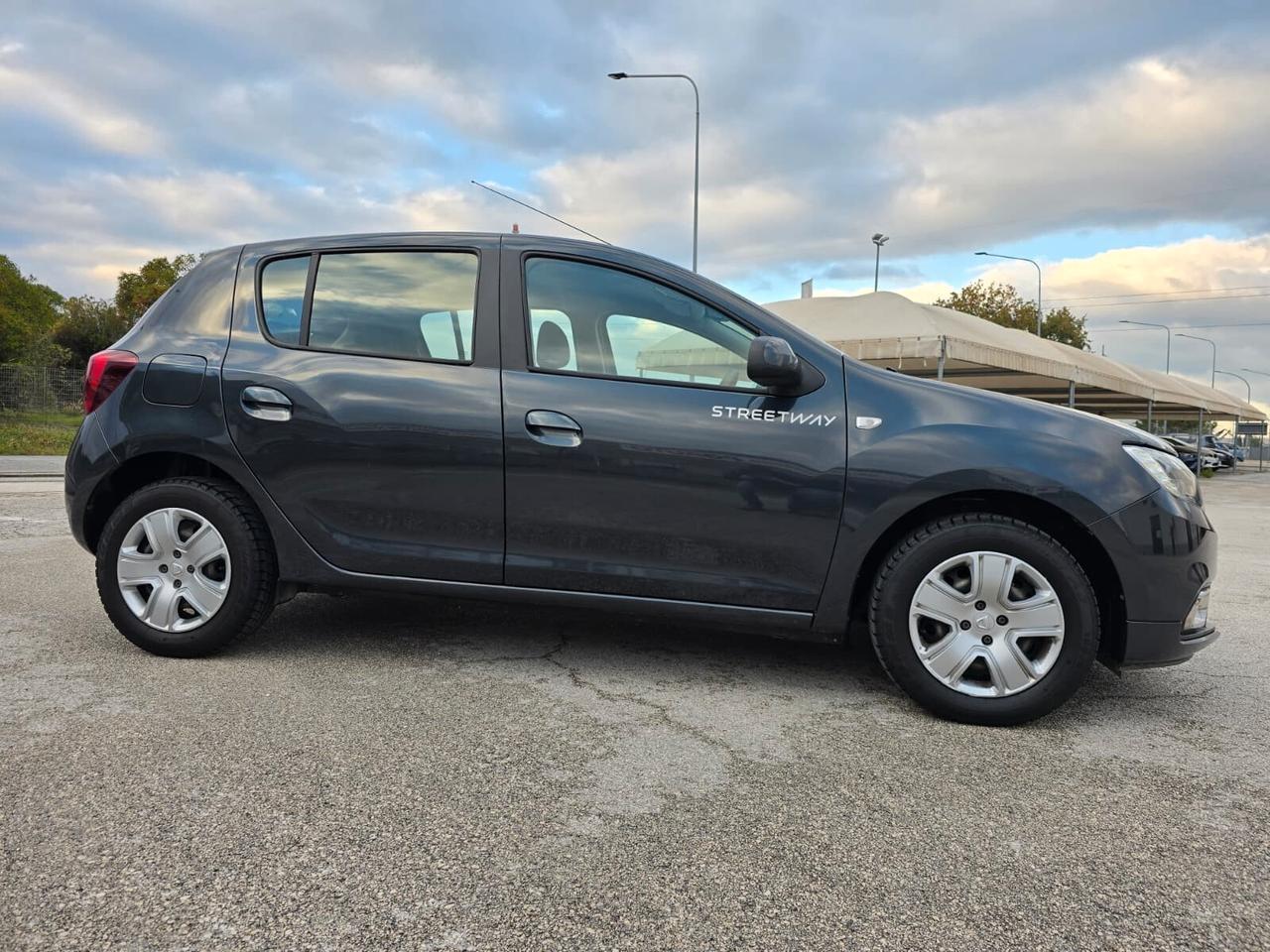 Dacia Sandero Streetway 1.5 Blue dCi 75 CV S&S Comfort - neopatentati