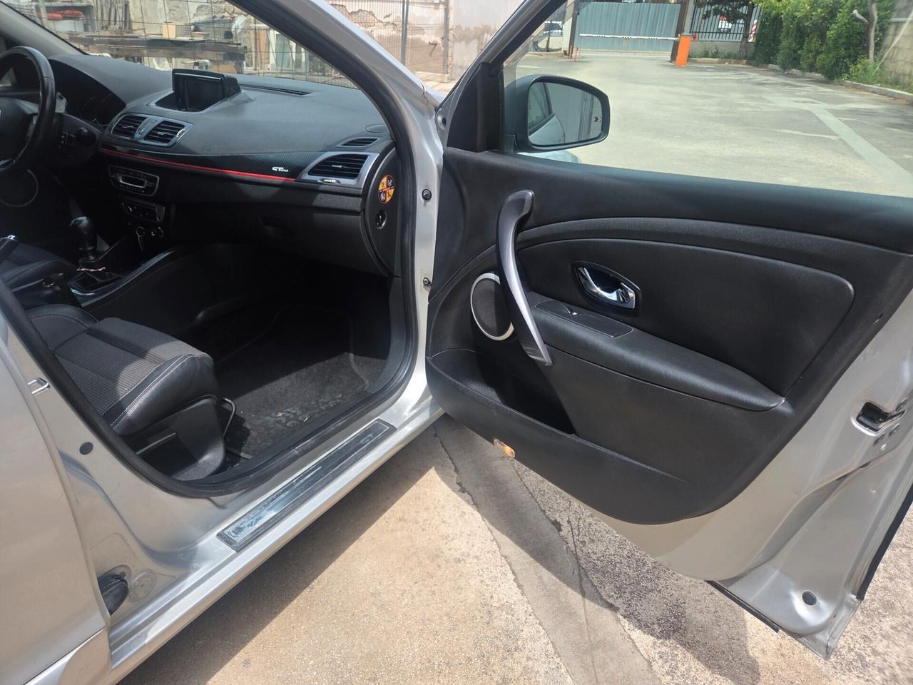 Renault Mégane 1.5 dCi 110CV SporTour GT Line