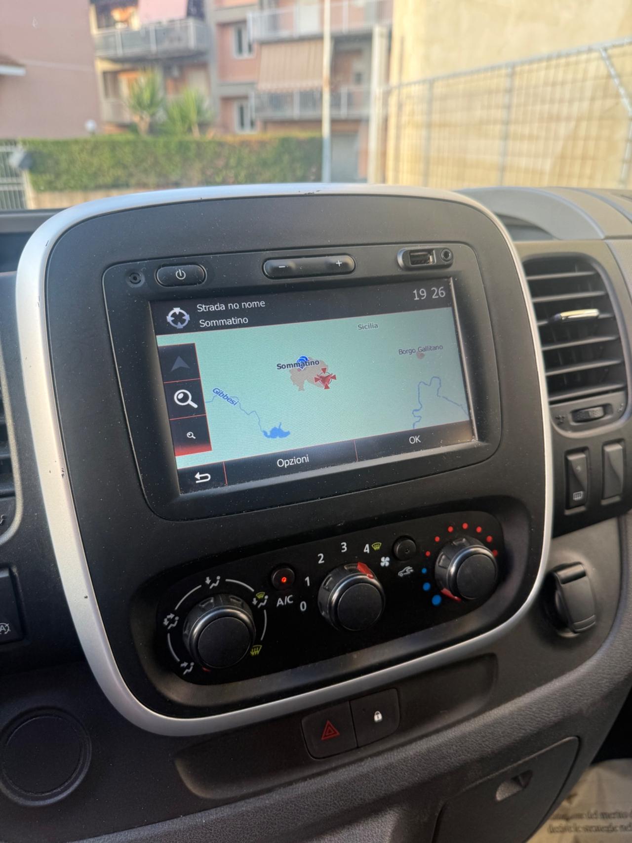 Renault Trafic T27 1.6 dCi 125CV S&S PC-TN Intens