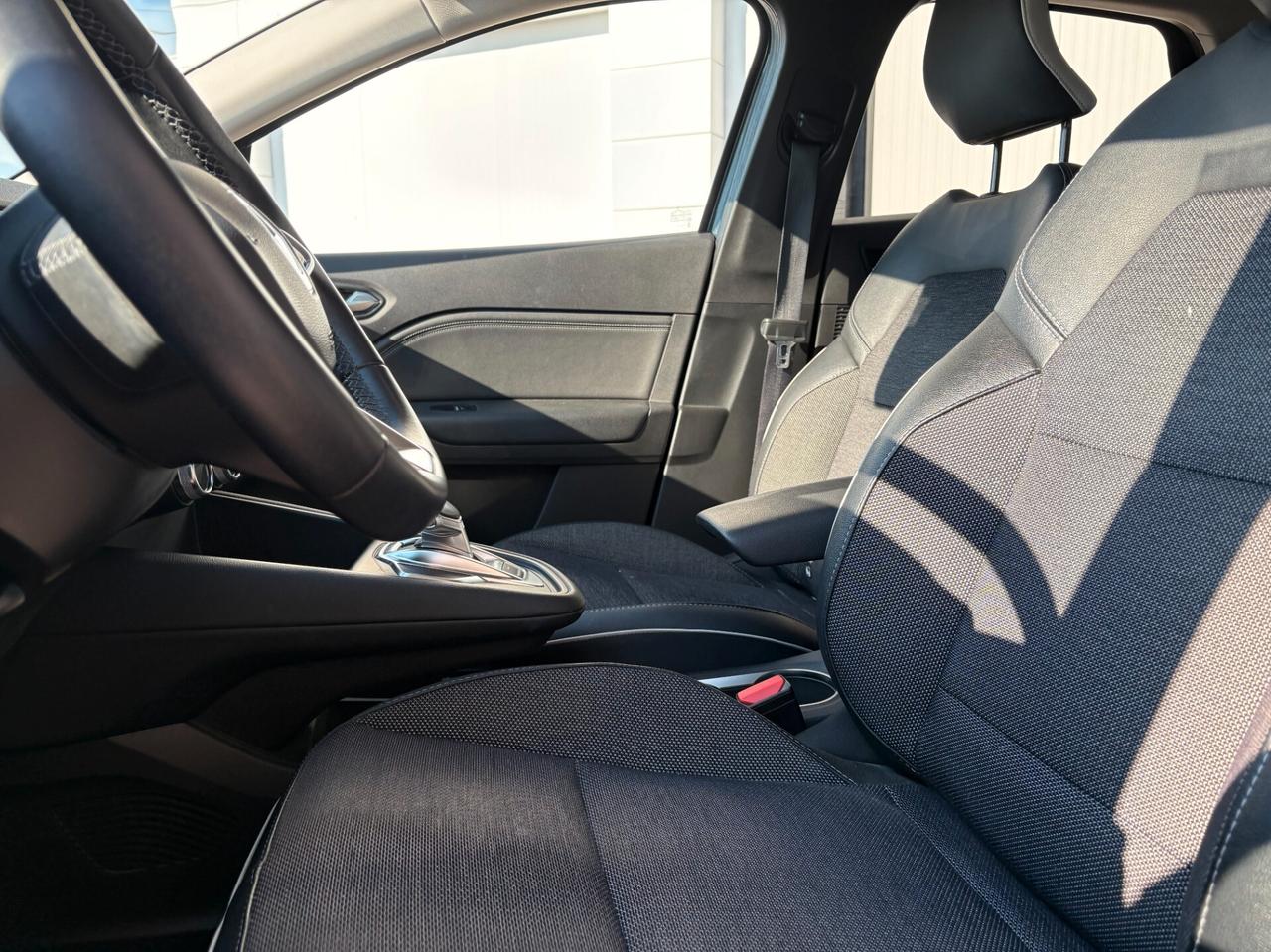 Renault Captur Full Hybrid E-Tech 145 CV Techno