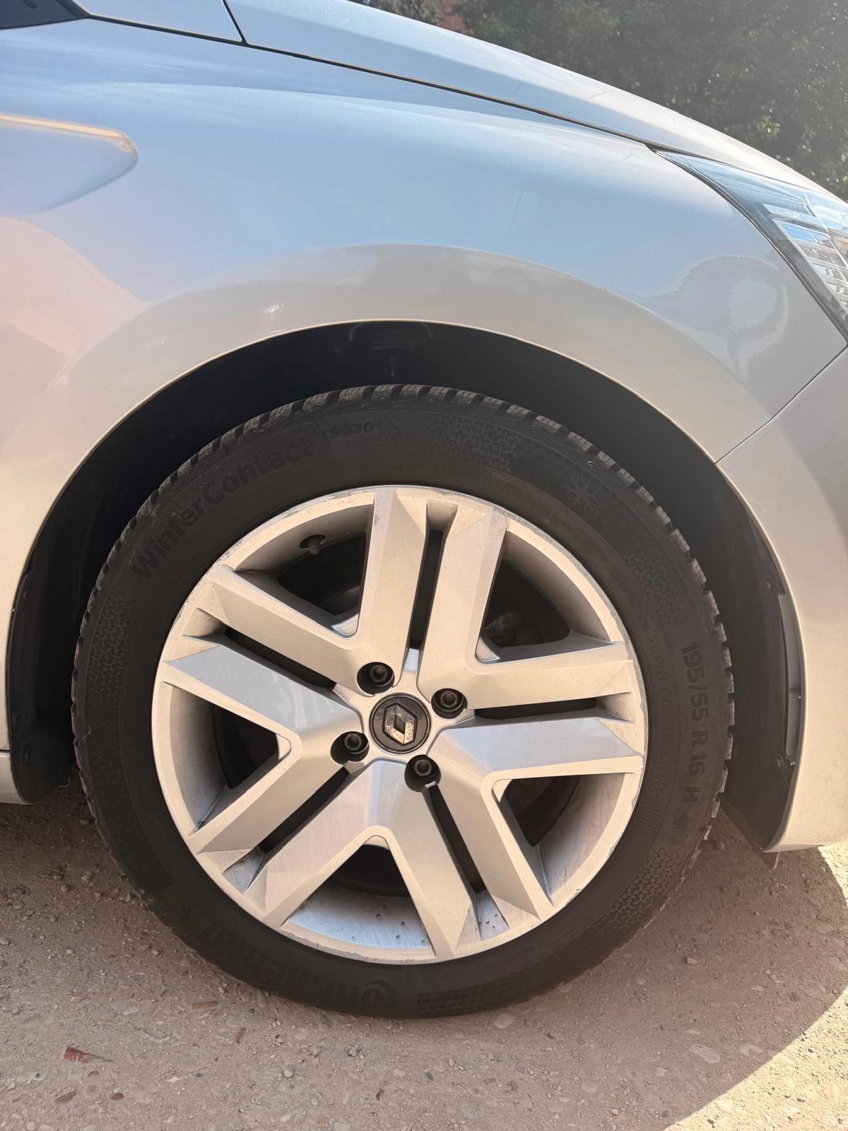 Renault Clio TCe 90 CV 5 porte Techno