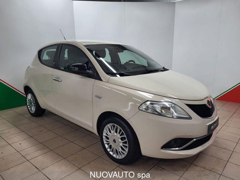 Lancia Ypsilon Ypsilon 1.2 69 CV 5 porte Silver