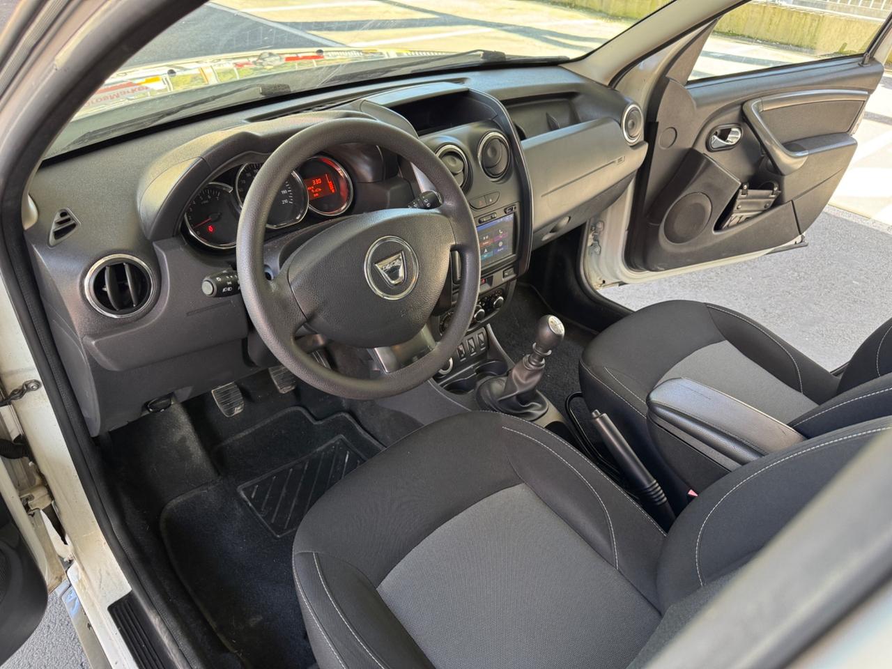 Dacia Duster 1.5 dCi 110CV 4x4 gancio traino euro6D 2016