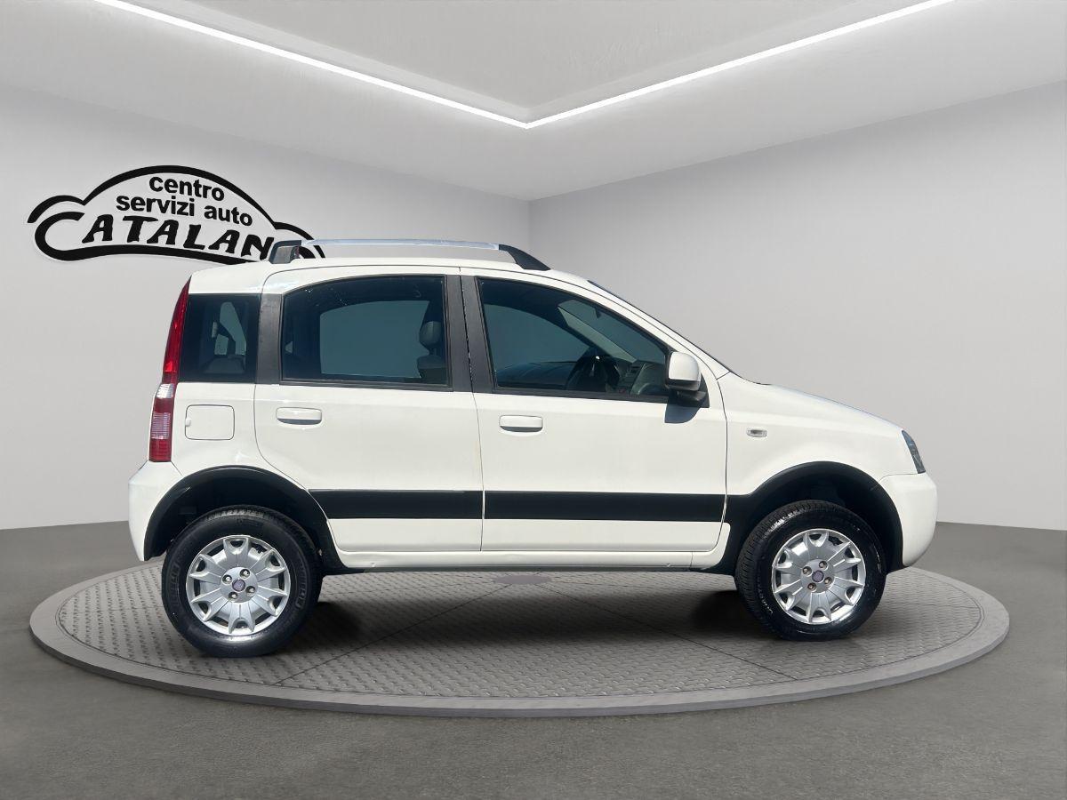 FIAT - Panda - 1.2 4x4 69CV Climbing