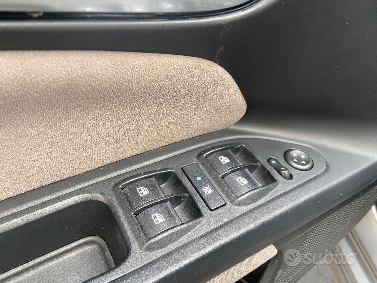 Fiat Tipo SW 1.6 Mjet LOUNGE - CAMBIO AUTOMATICO