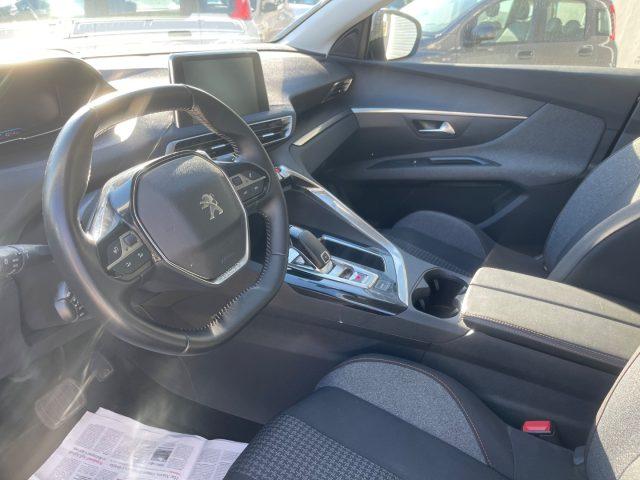 PEUGEOT 3008 BlueHDi 130 S&S Allure