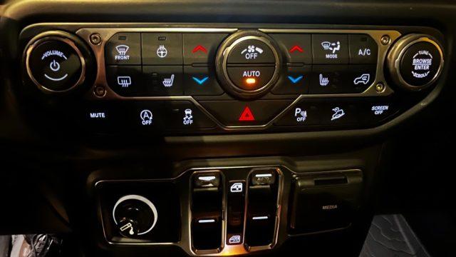 JEEP Wrangler Unlimited 2.2 Mjt II Sahara