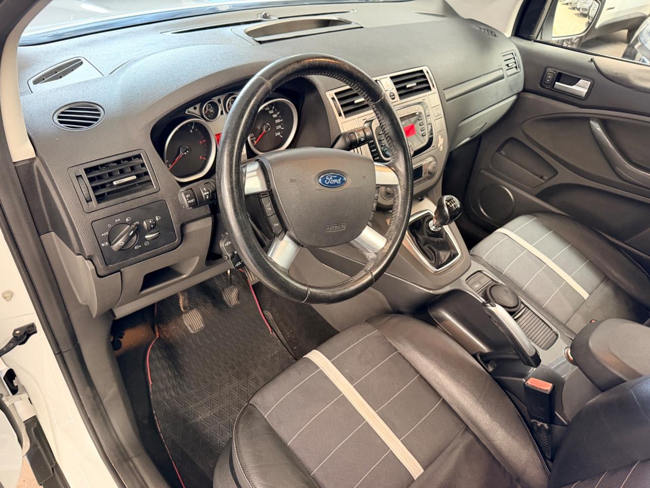 Ford Kuga 2.0 TDCi 136 CV 4WD Titanium DPF