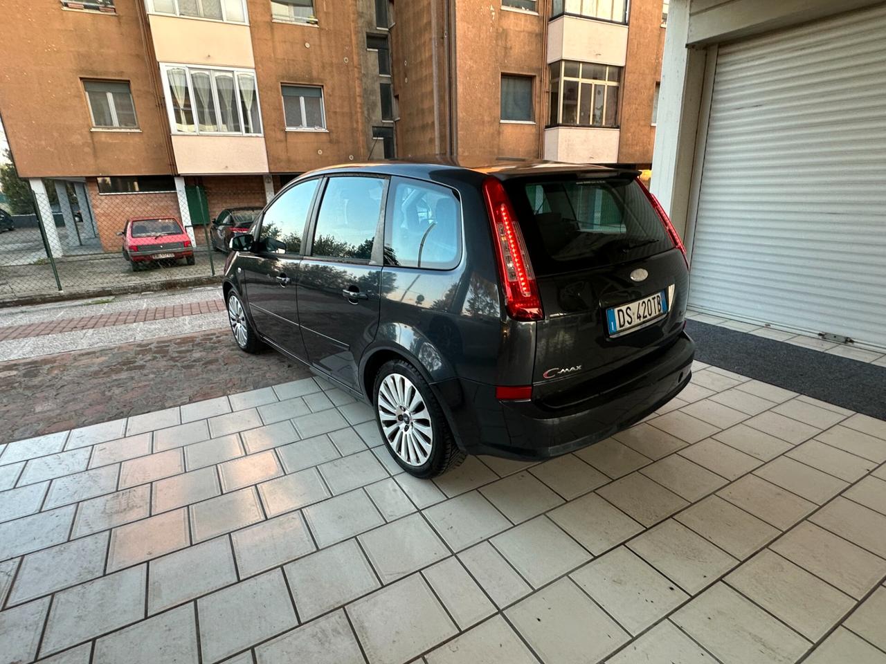 Ford C-Max 2.0 145 CV GPL (12 RATE)