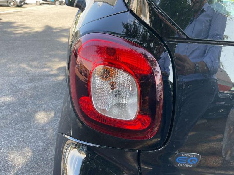 smart fortwo EQ PURE 4,6KW