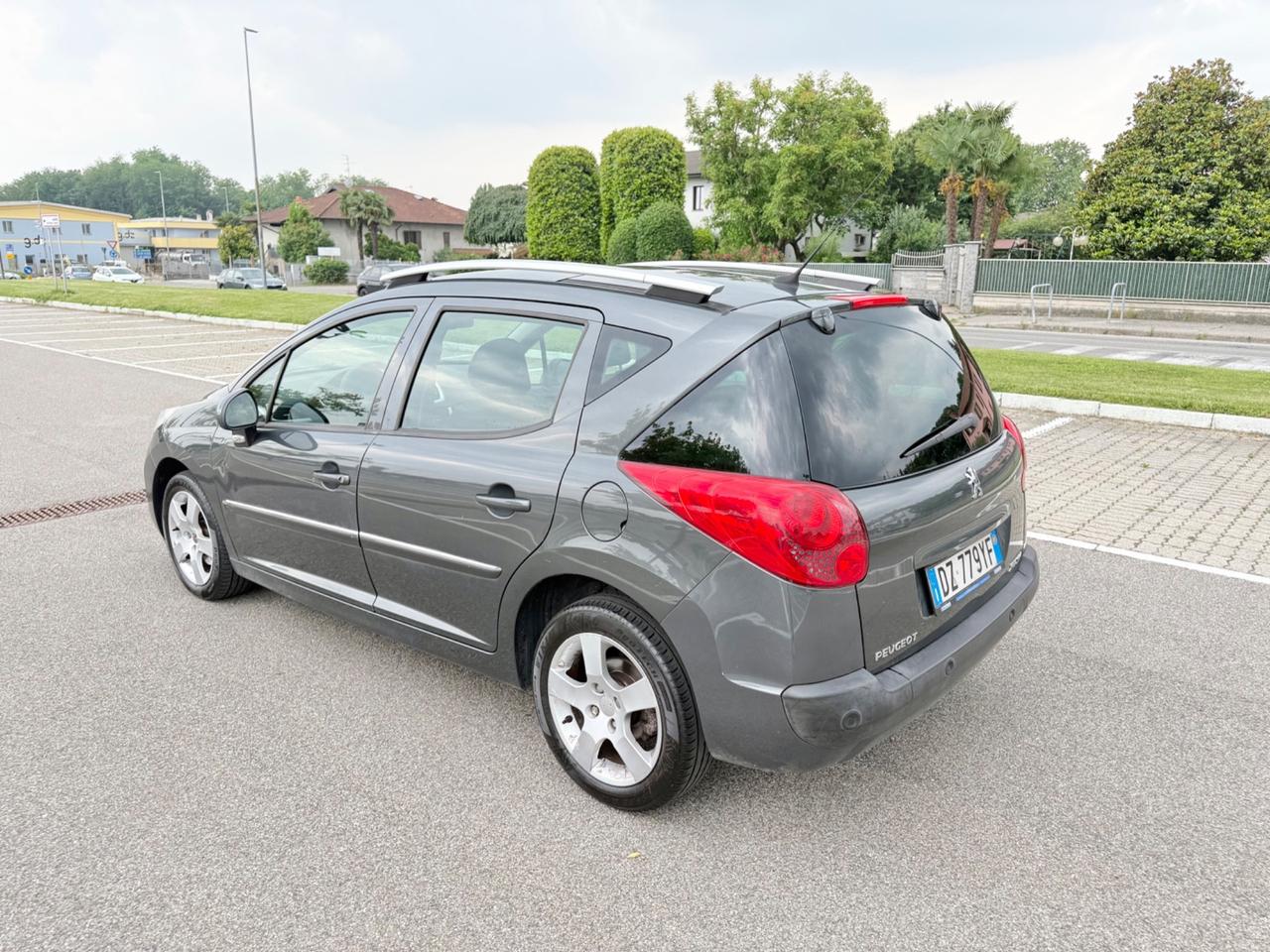 Peugeot 207 1.4 VTi 95CV SW Panorama*Clima*Aux*Usb*Euro 5