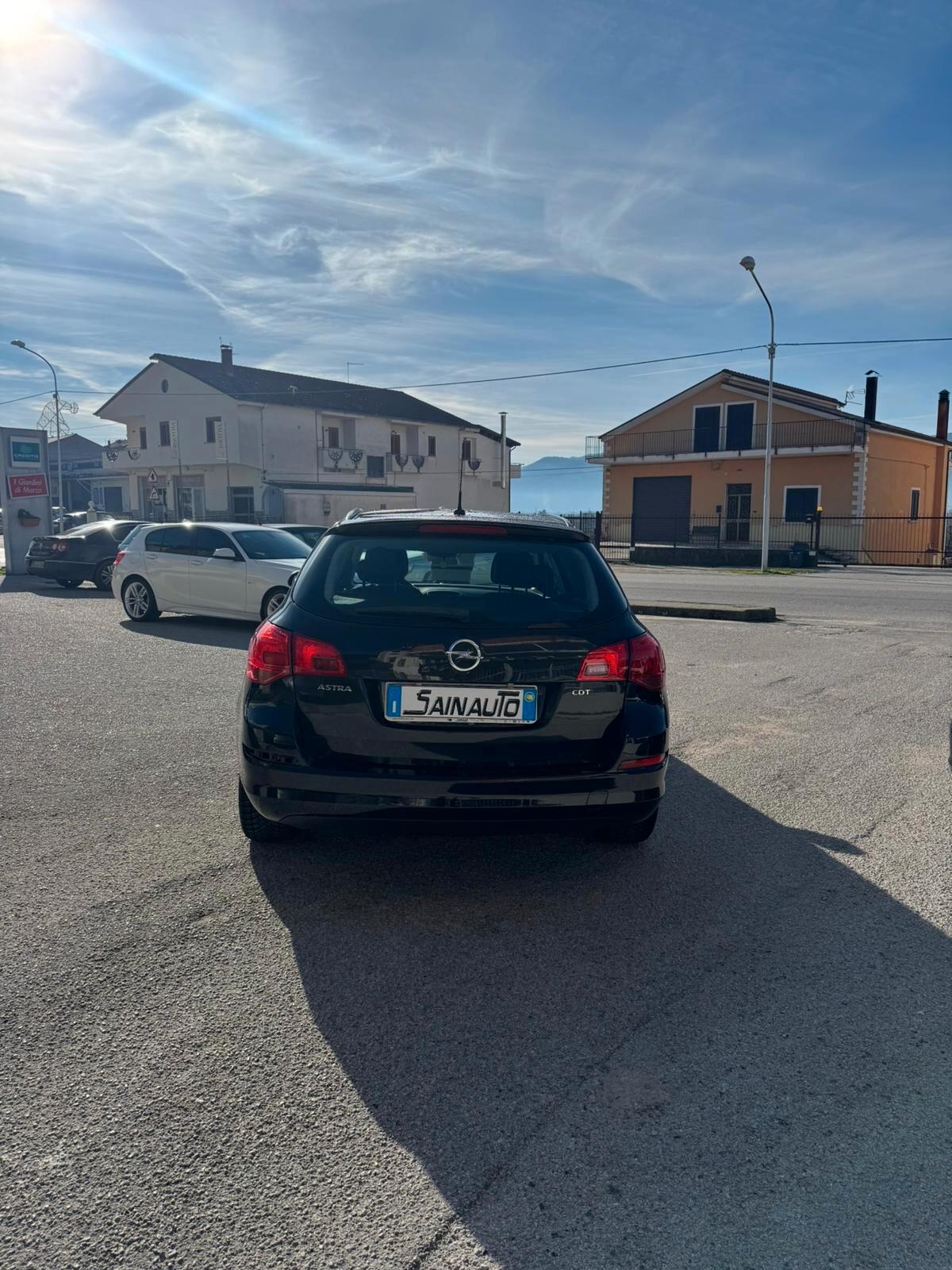 Opel Astra sw 1.7 CDTI 110CV Sports Tourer Cosmo garanzia