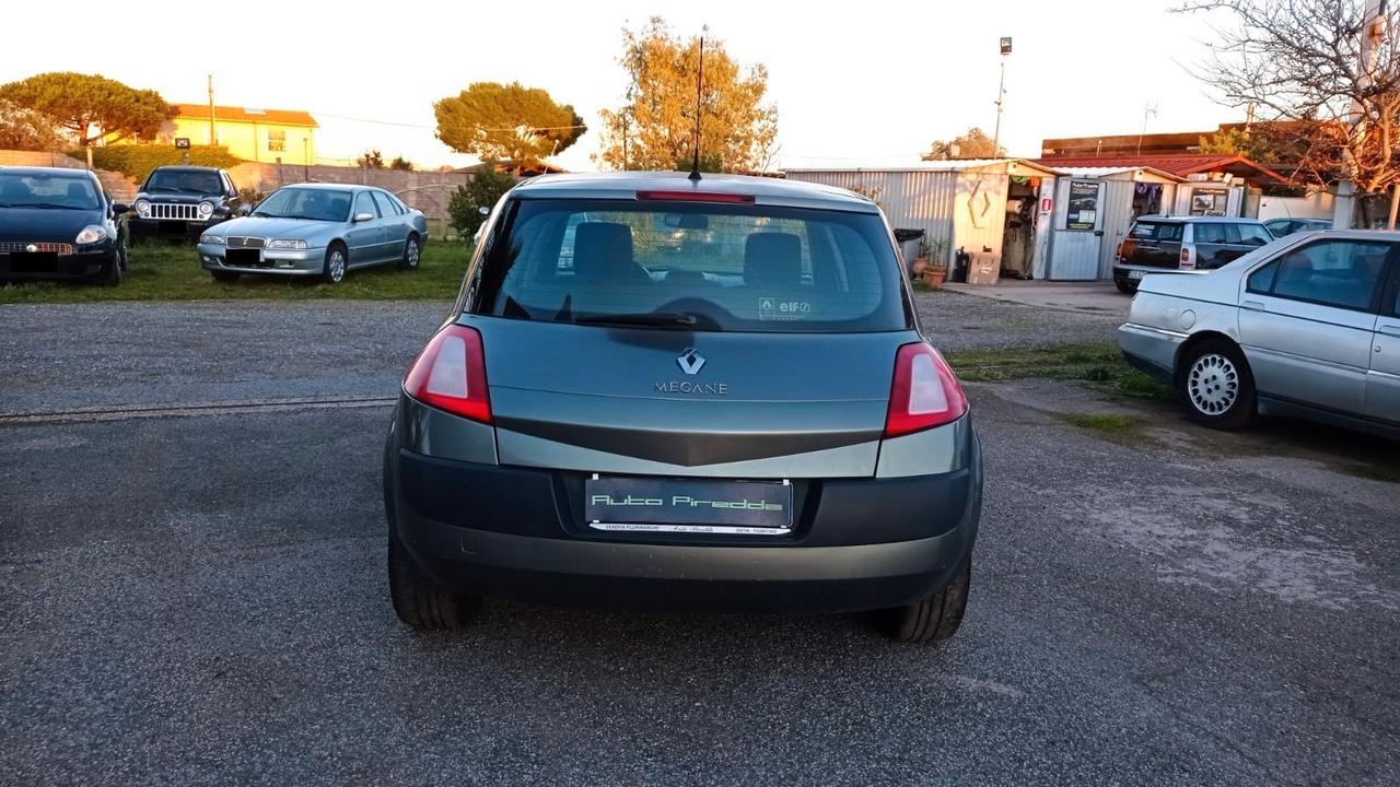 Renault Megane 1.5 DCi 100CV 5 Porte