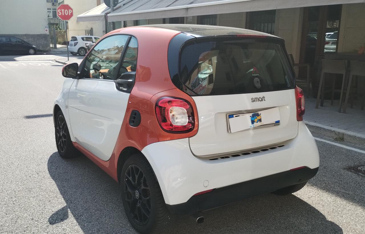 Smart ForTwo 70 1.0 Passion -NEOPATENTATI