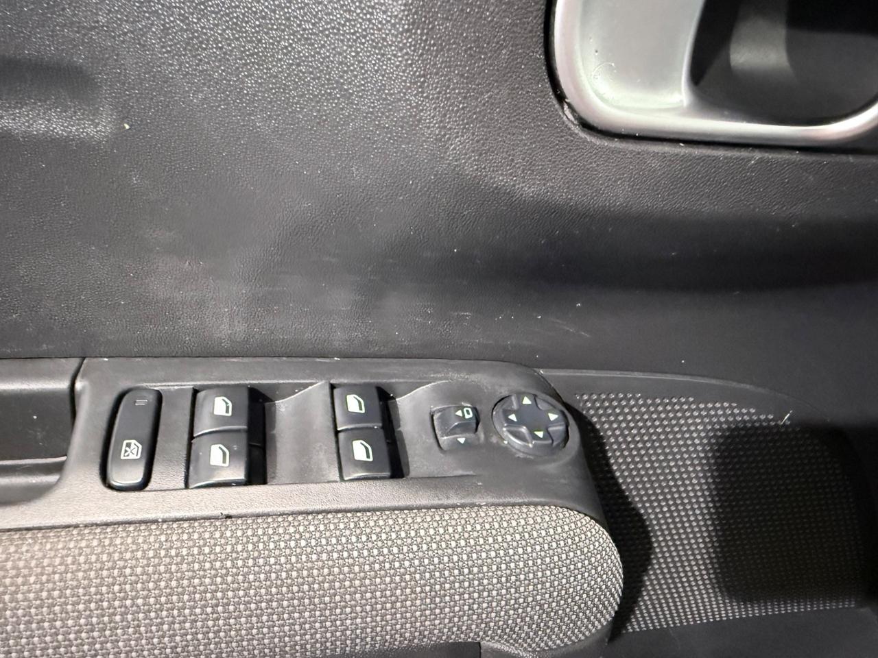 Citroen C3 Aircross BlueHDi 110 S&S Shine Pack