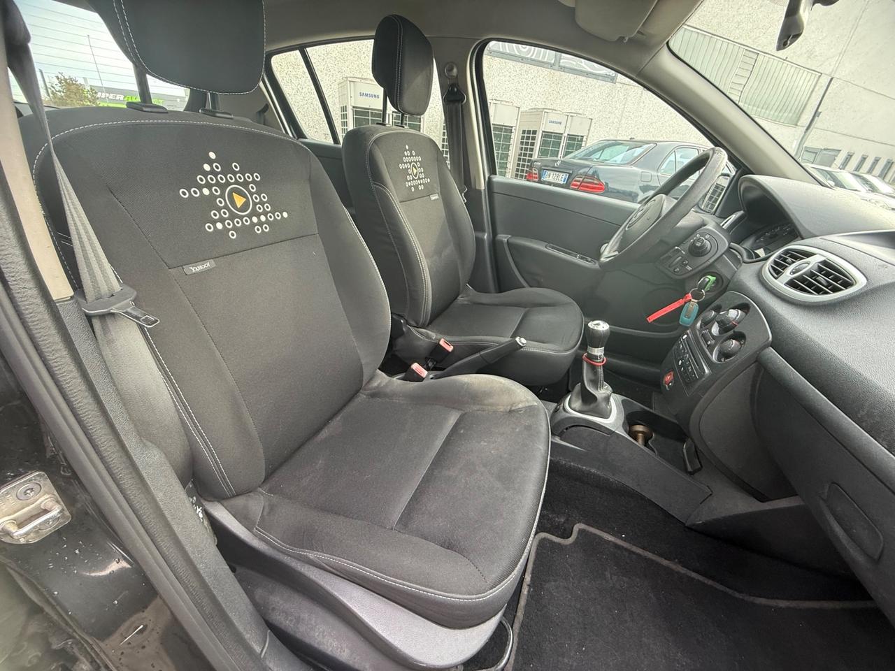 Renault Clio 1.2 16V 5 porte GPL Dynamique