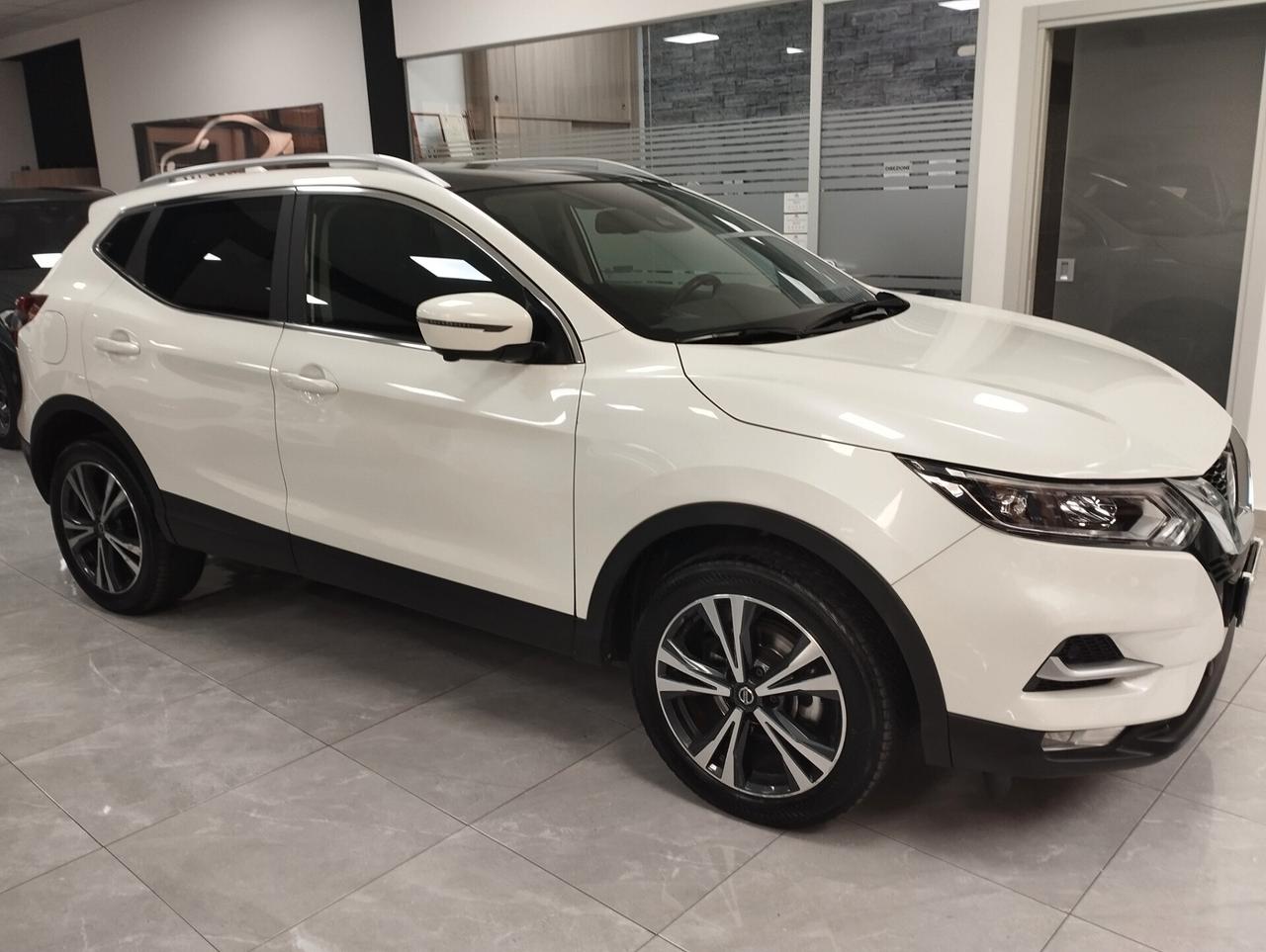Nissan Qashqai 1.5 dCi N-Connecta