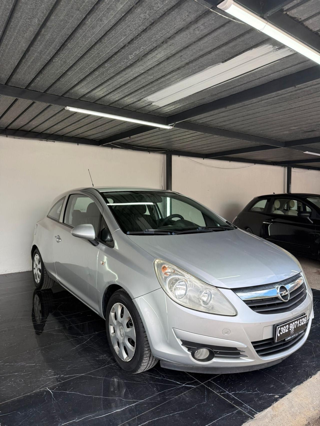 Opel Corsa 1.2 80CV 3 porte GPL-TECH Club