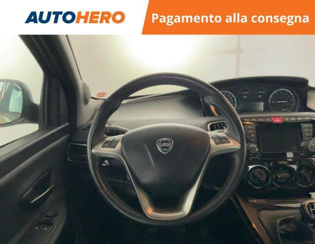 LANCIA Ypsilon 1.0 FireFly 5 porte S&S Hybrid Ecochic Gold