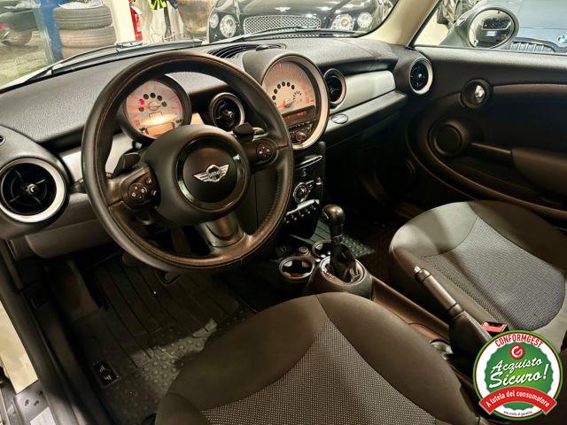 MINI One 1.6 16V One (72kW) *NEOPATENTATI*AUTOMATICO*18"*