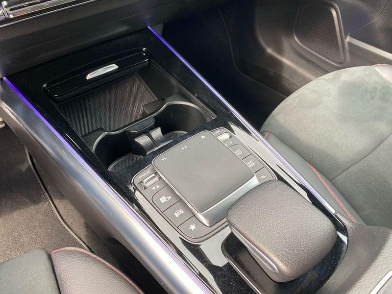 Mercedes-Benz GLA 200 d Premium auto